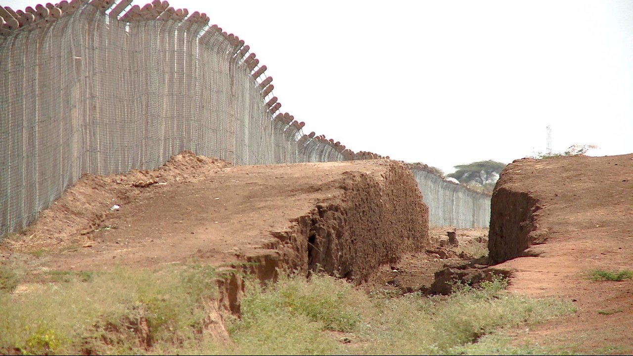 Work on Kenya-Somalia border wall suspended