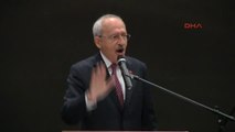 Kılıçdaroğlu Dünya Romanlar Günü'nde Romanlarla Biraraya Geldi