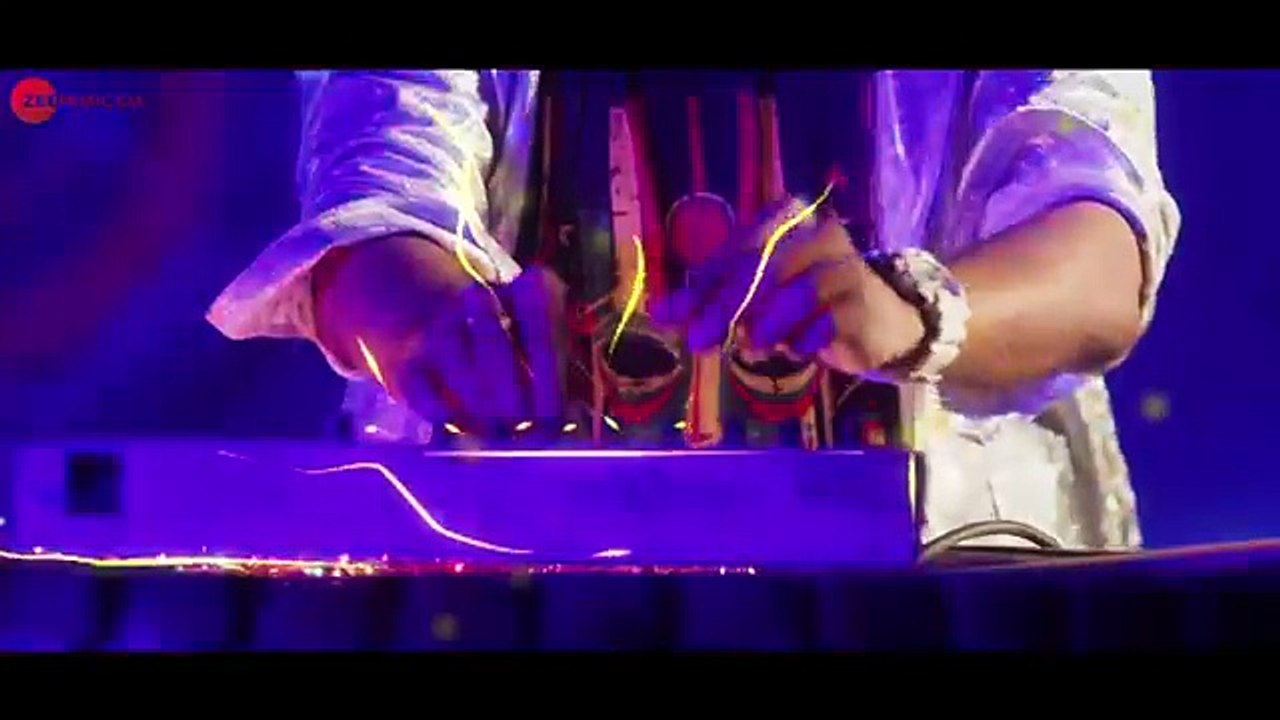 Kripya Dhyaan De - High Jack _ Sumeet Vyas, Sonnalli Seygall & Mantra _ SlowChee