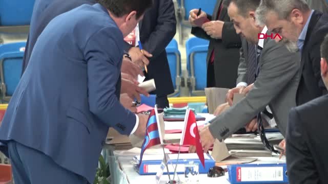 Trabzonspor'un Yeni Başkanı Ahmet Ağaoğlu Oldu