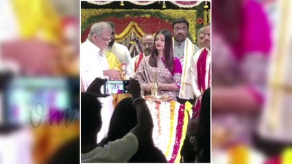 Gorgeous Aishwarya Rai Bachchan at the inauguration of Buntera Bhavan in Pune