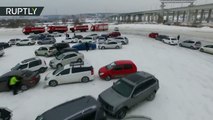 'Feliz día de la mujer, mamá': 100 autos escriben esta peculiar frase para las madres rusas