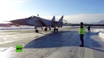 Interceptores MiG-31 surcan la estratósfera en un 'combate' supersónico