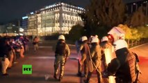 Fuertes protestas en Atenas contra las reformas del gobierno de Tsipras