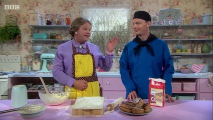 Gigglebiz Dina Lady Dina Lady tells us all about choux pastry