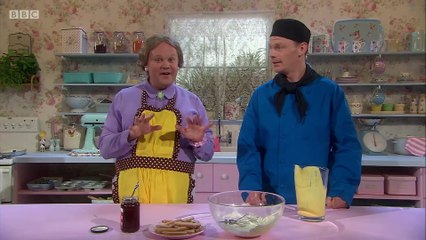 Gigglebiz Dina Lady and Tommy making a lovely raspberry trifle