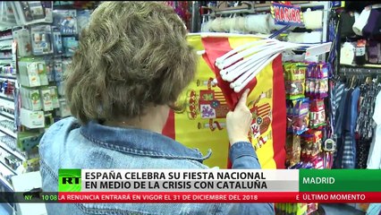 España celebra su fiesta nacional en medio de polémicas históricas y actuales