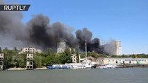 Gran incendio afecta a más de 25 casas en Rostov del Don (Rusia)