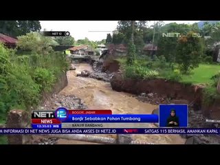 Télécharger la video: Banjir Akibatkan Sejumlah Villa di Cisarua Rusak - NET12