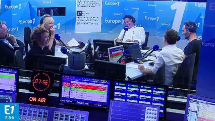 Emmanuel Macron à la campagne avec Jean-Pierre Pernaut : du champêtre et du feel good !