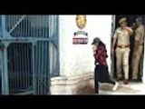 Preity Zinta Visits Salman Khan In Jodhpur Jail | Bollywood Buzz