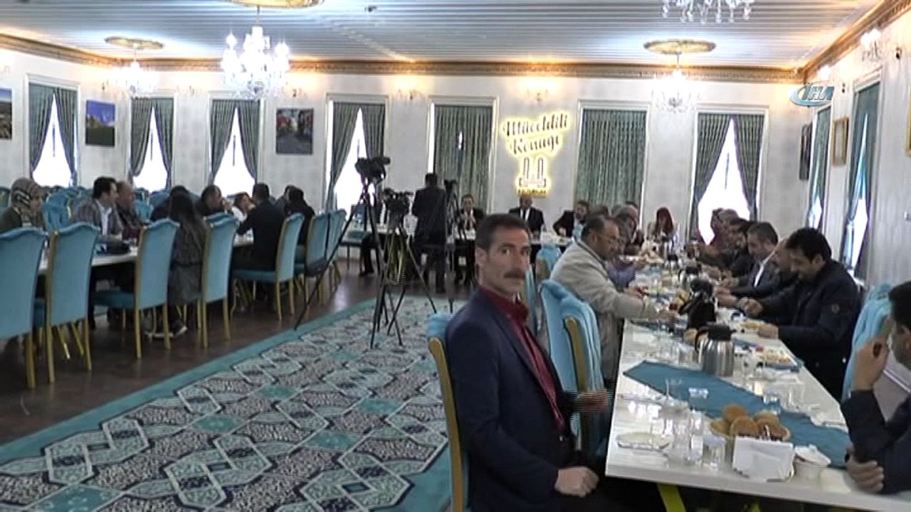 AK Parti Erzurum Milletvekili Mustafa Ilıcalı'dan Uber kavgasına karşı 'yerli ve 'milli' taksi' açıklaması