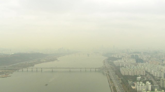 3월 고농도 미세먼지 中 영향 최대 69% ...정치권 한목소리 질타 / YTN