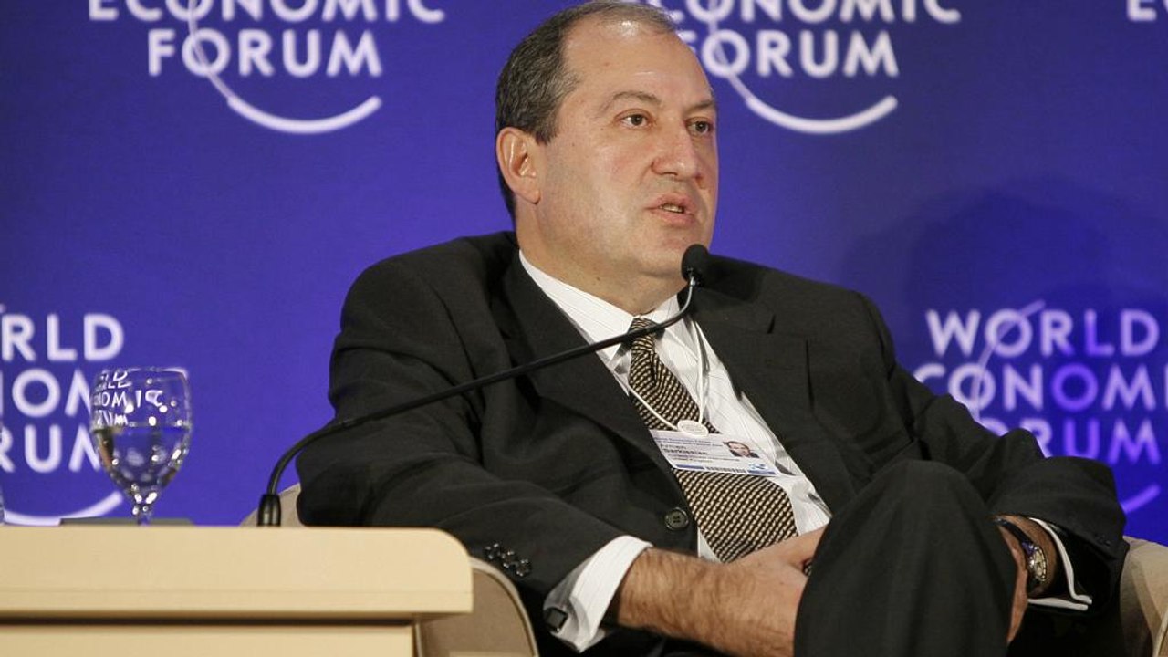 Armenien: Neuer Präsident Sarkissian vereidigt