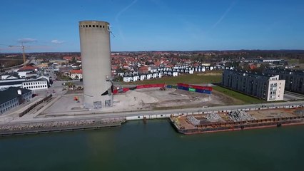 La destruction d'un silo tourne mal au Danemark