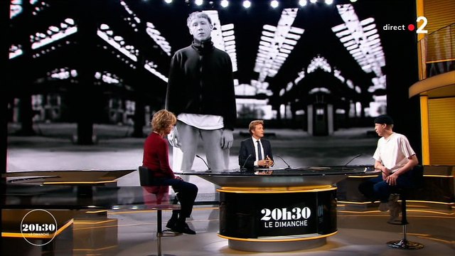 Laurent Delahousse très gêné en essayant d'aborder la sexualité d'Eddy de Pretto