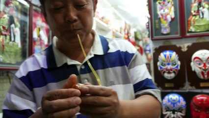 Chinese Sugar Art Blowing Animals Shrimp