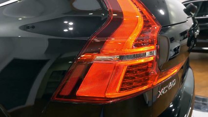 Car Super - 2018 VOLVO XC 60 - interior and exterior