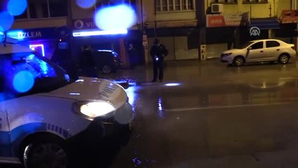 Bar Önünde Silahlı Kavga: 1 Yaralı