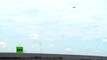 Las fuerzas aerotransportadas de Rusia llevan a cabo simulacros a gran escala en Crimea