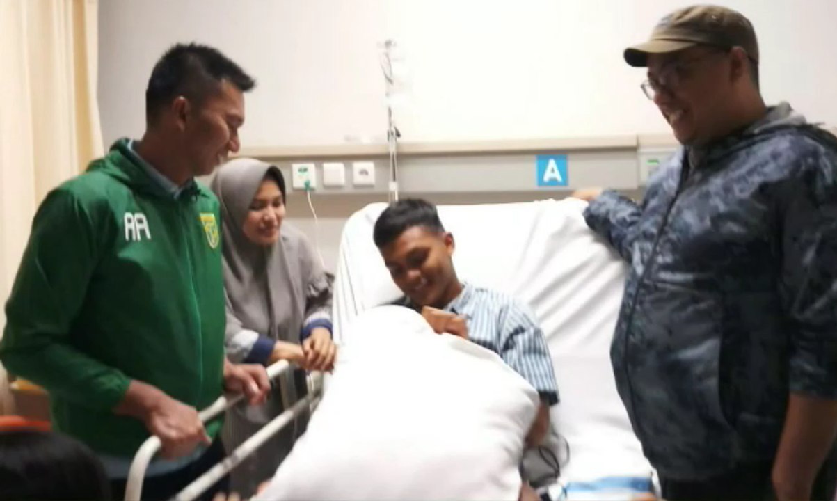 Persebaya Kehilangan Dua Pemain Belakang, Dutra dan Irianto