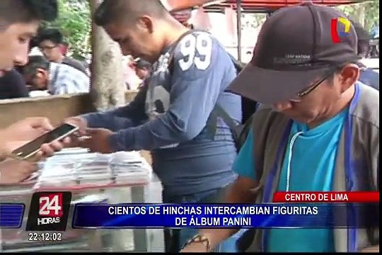 Intercambio masivo de figuritas se desarrolló en el Parque Kennedy