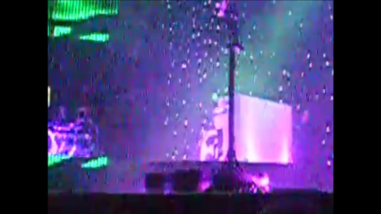 Muse - New Born, Belfast Odyssey Arena, 11/04/2006