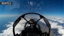 Los modernísimos cazas rusos Su-30SM se ponen a punto en el cielo Crimea