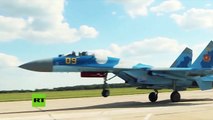 Rusia luce imágenes únicas de sus mejores aviones en pleno vuelo