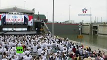 Panamá inaugura la ampliación del Canal con el paso de un gigantesco barco chino