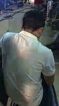 Trường Giang ngồi lủi thủi 1 góc ngắm hình Nhã Phương