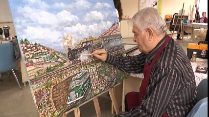 50 Yıl Önce Gördüğü Yerleri Hayalinde Canlandırarak Resme Döküyor