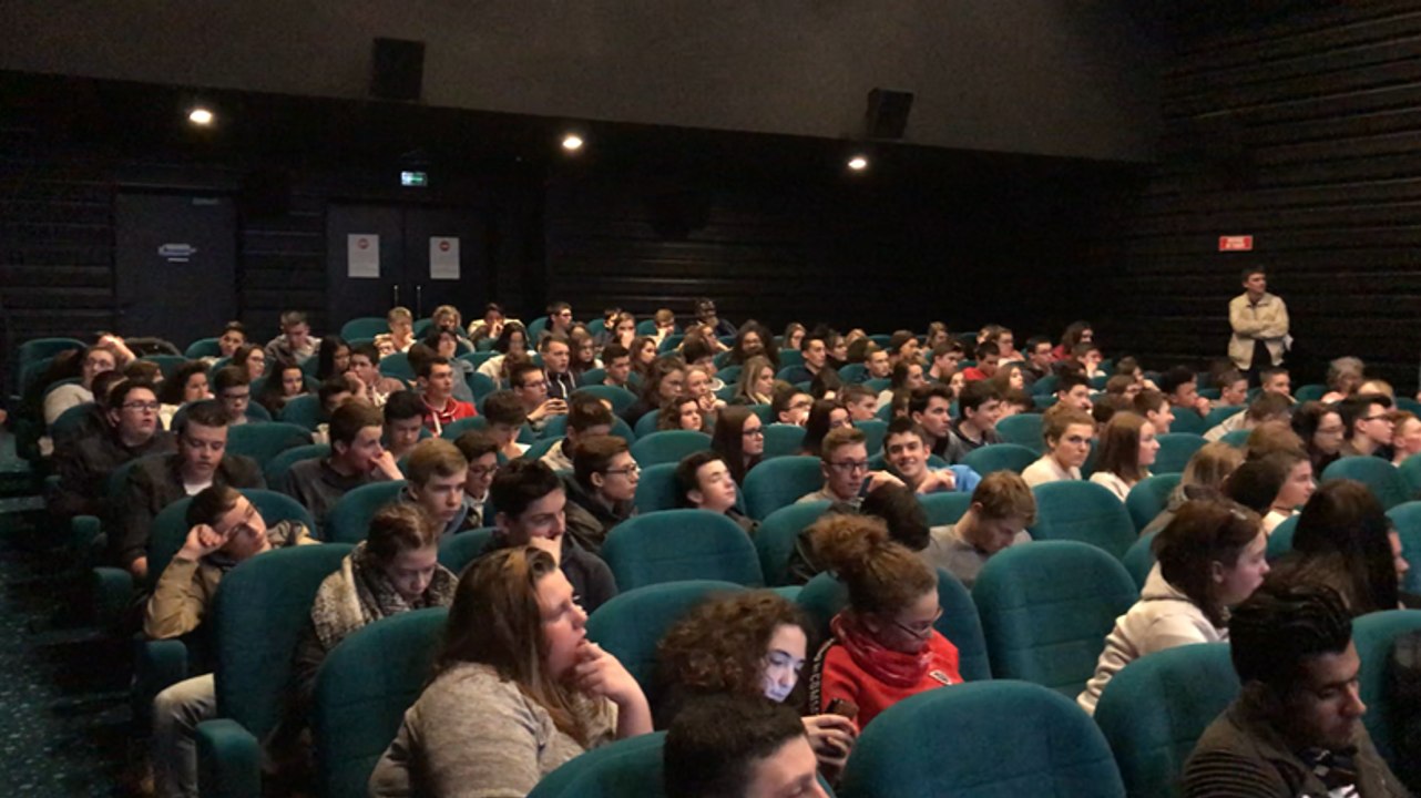 Un débat autour des addictions avec les lycéens