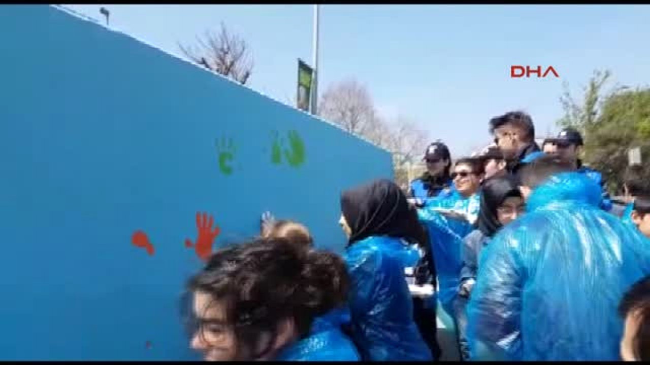 Şehitler Tepesine Anlamlı Duvar Resimi