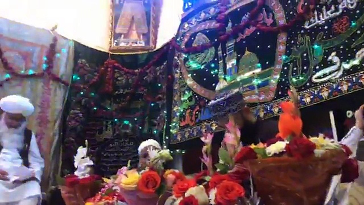 Madina Ko Jaye Yeh Jee Chahta Hai By Mehmood Ul Hasan - Studio 4