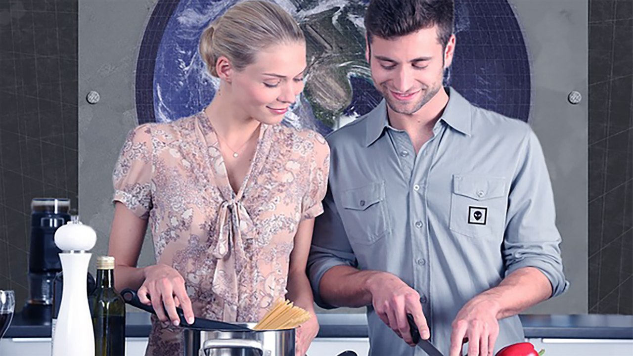 Cooking Therapy: 3 Ways Cooking Together Can Save Your Relationship