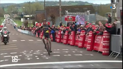 Lilian Calmejane vainqueur de Paris-Camembert