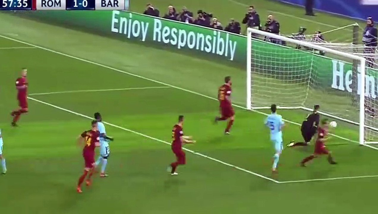 Roma - Barcelona résumé et but But De Rossi (penalty)