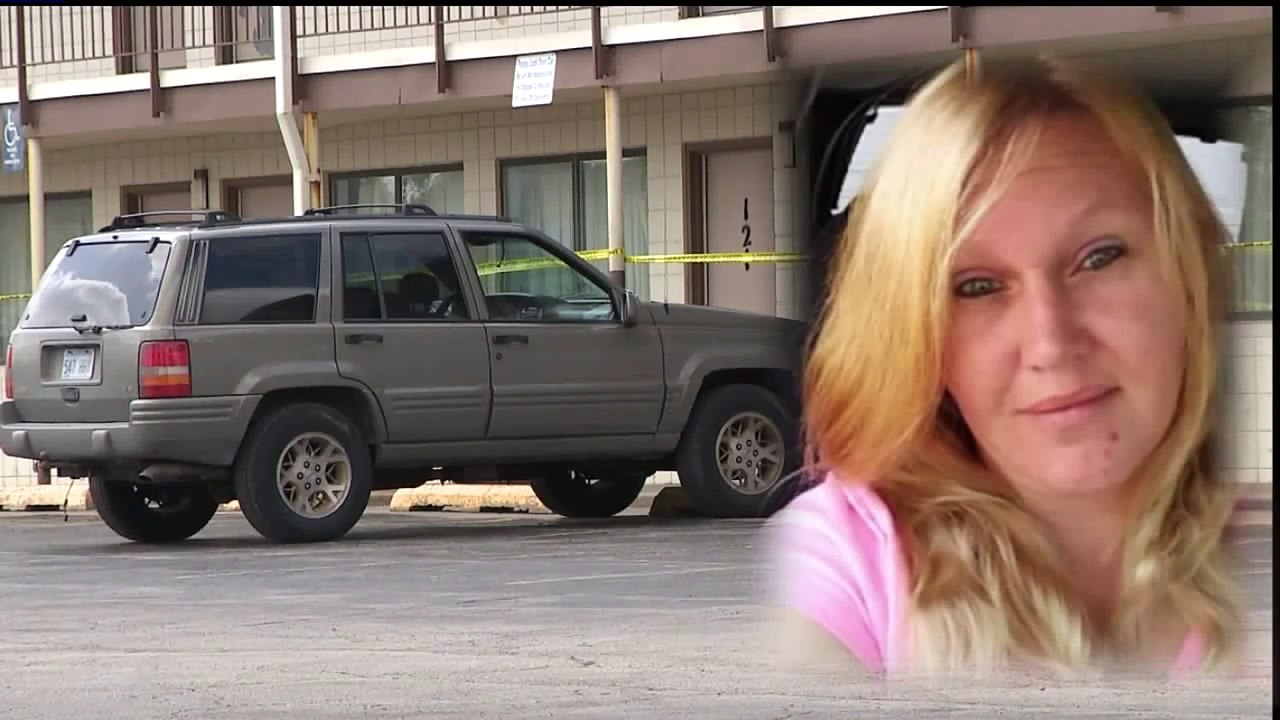 Man Accused of Killing Wife in Kansas, Leaving Body in Dumpster Arrested in Iowa