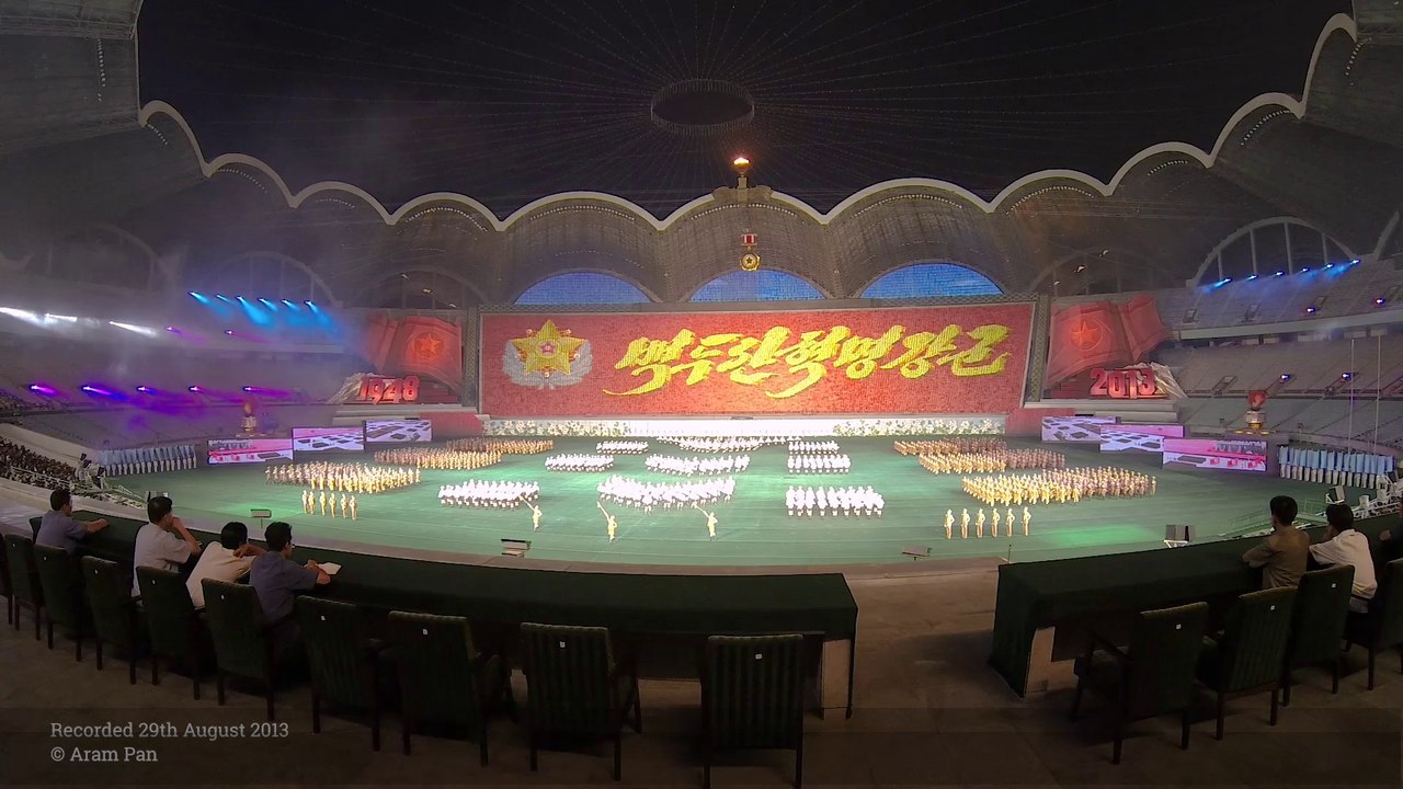 Arirang Mass Games Festival 2013 - Part 1 (North Korea)
