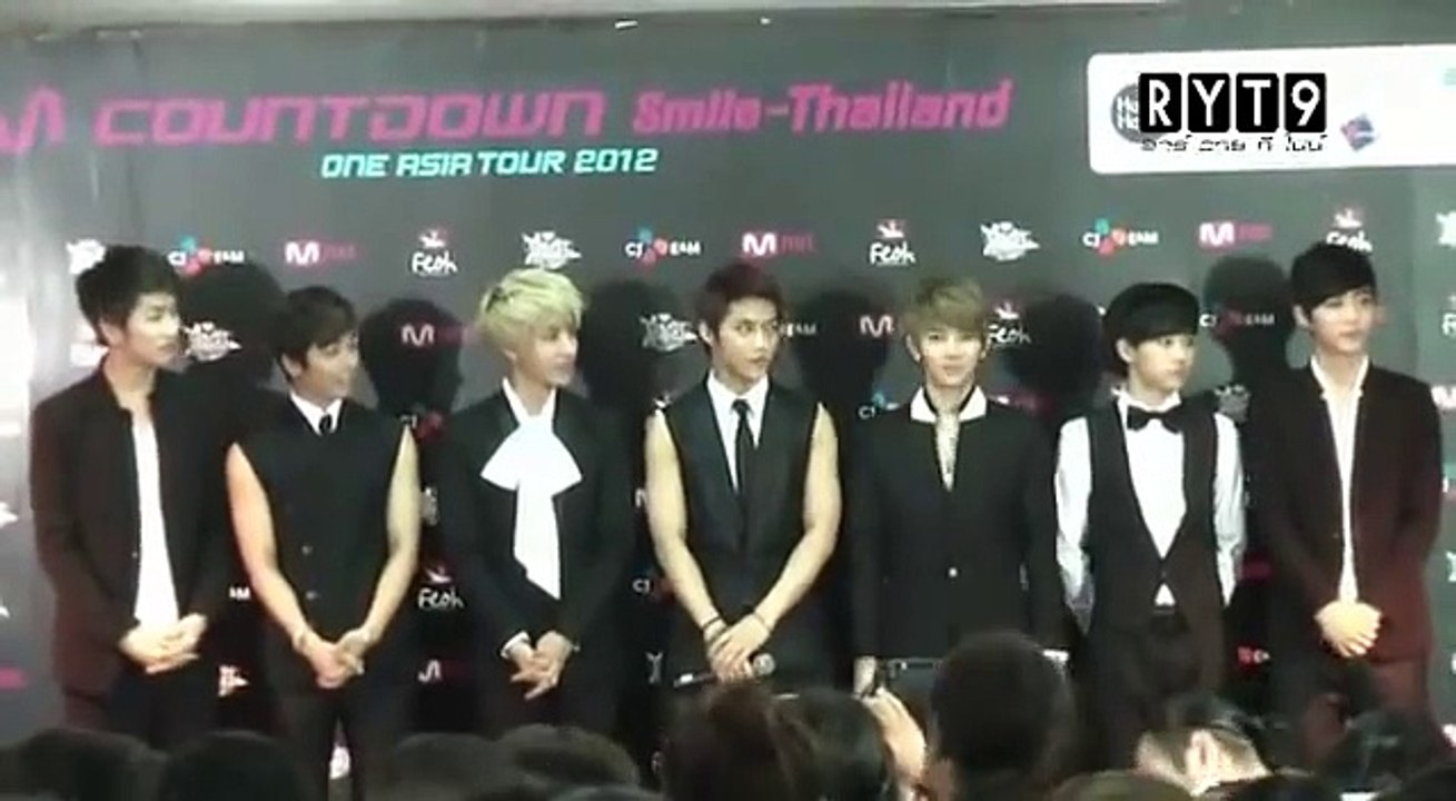 [121004] A-JAX @ 2012 M COUNTDOWN Smile-Thailand Press Con (1)