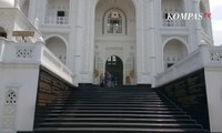 Berkunjung ke Masjid dengan Gaya Taj Mahal di Jakarta