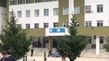Bursa'da İlkokulda Polis Memuru Müdür ve Yardımcısını Yaraladı