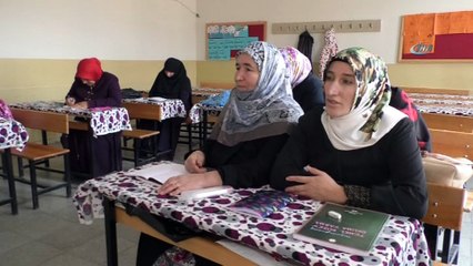 Ağrı’da kadınların okuma azmi