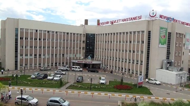 Öğretim görevlisi ve yüksek lisans öğrencisi ölü bulundu