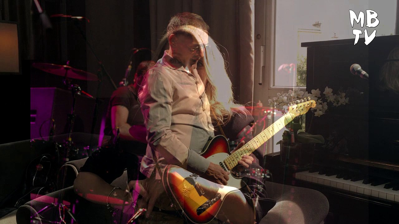 JOELYNN AVRIL  INTERVIEW PROJETS  RENTREE  2018 MBTV