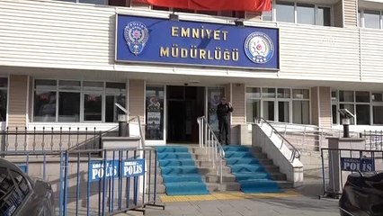 Valiyim" Diyerek İş Adamının 30 Bin Lirasını Dolandırdılar