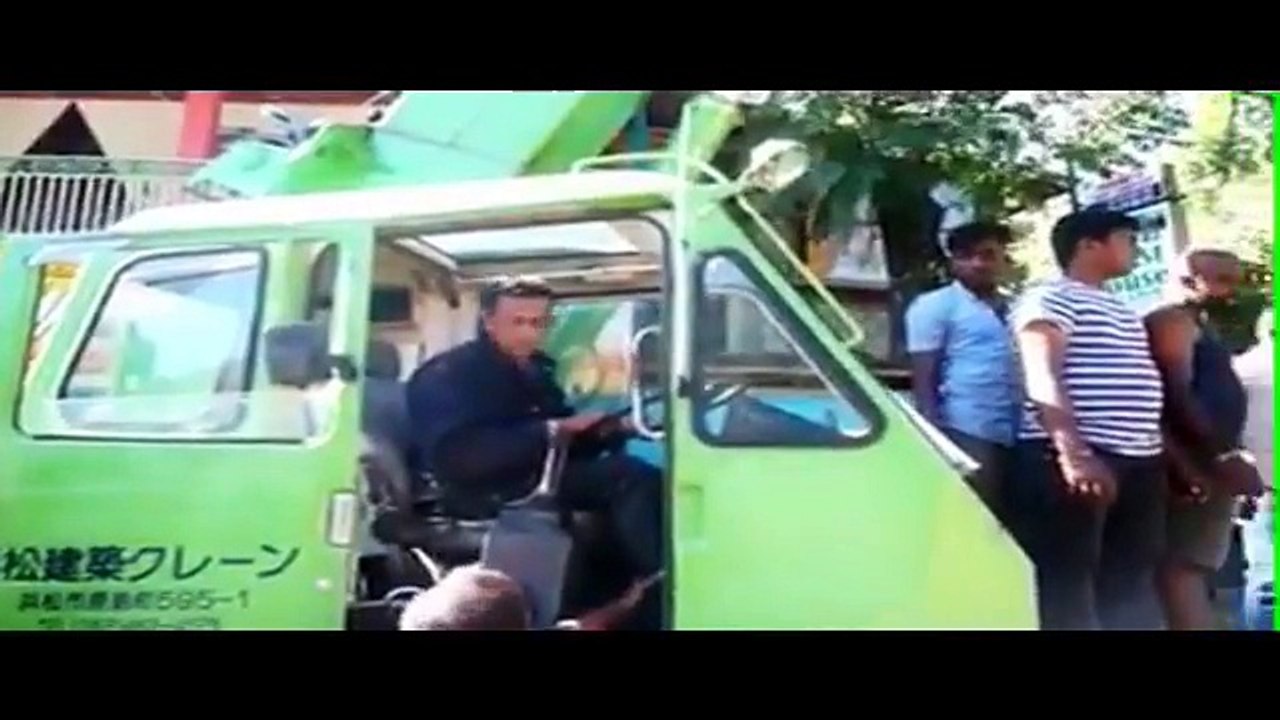 හැටන් ශ්‍රී පාද මාර්ගයේ ඉදිකල ගෞතම ශ්‍රී පාදය ගල් පුවරුව සවිකිරිමShare කරන්න