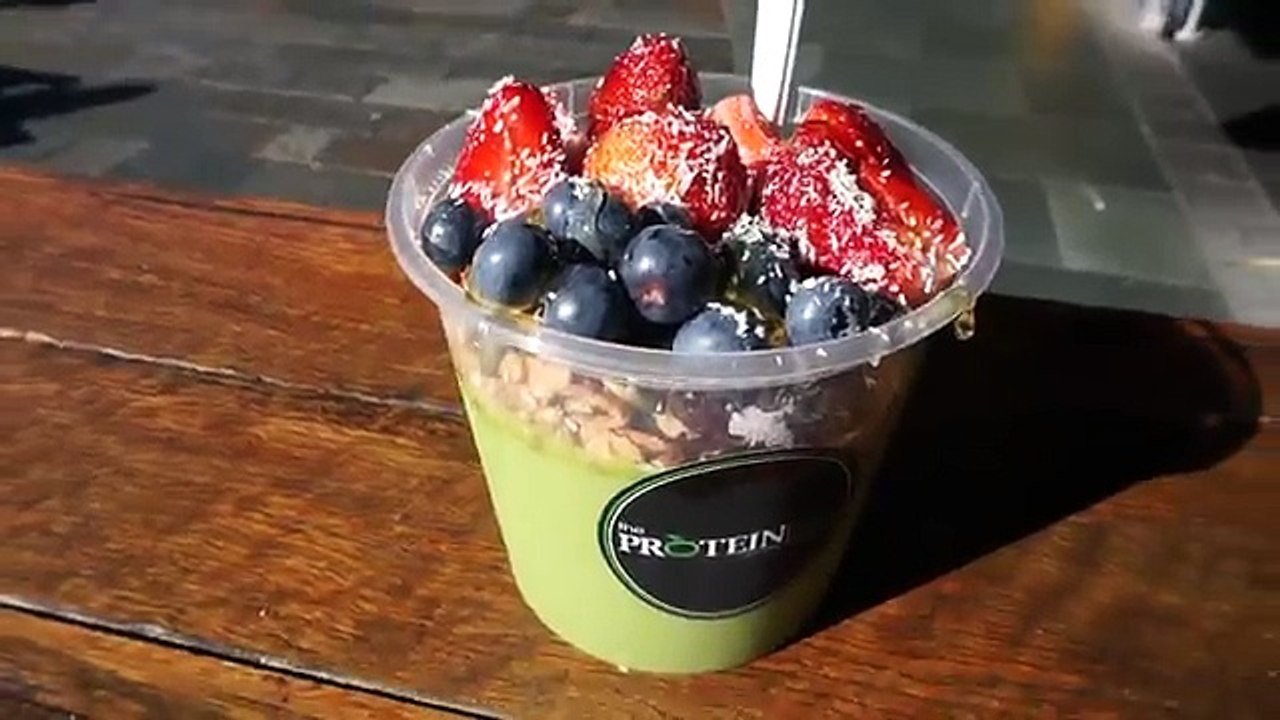 Healthy Grocery Haul | Paleo Chicken Soup + Acai Bowls | What I Eat