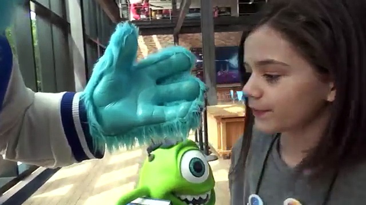 WE MET MIRANDA SINGS AT PIXAR STUDIOS!! | KITTIESMAMA